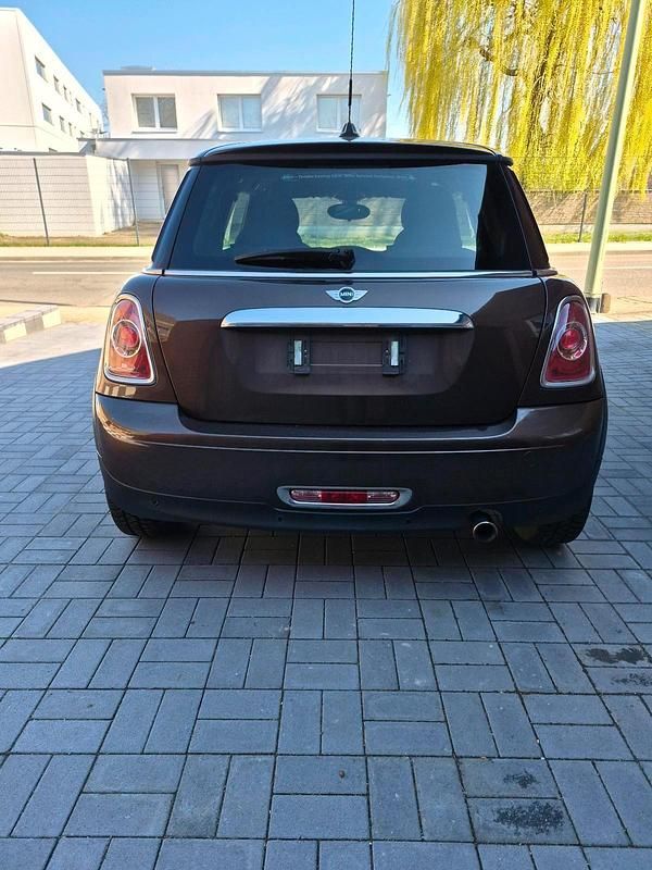 Gebraucht Mini ONE 98 PS (72 kW) 2011 Braun Kleinwagen