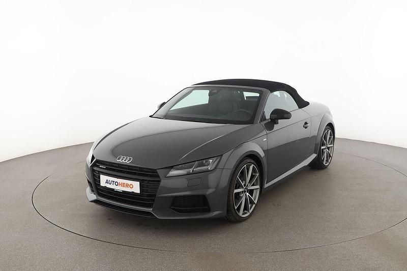 Grau Gebraucht 2016 Audi TT Roadster S-Line Cabrio | 27.430 € - Bild 1/3