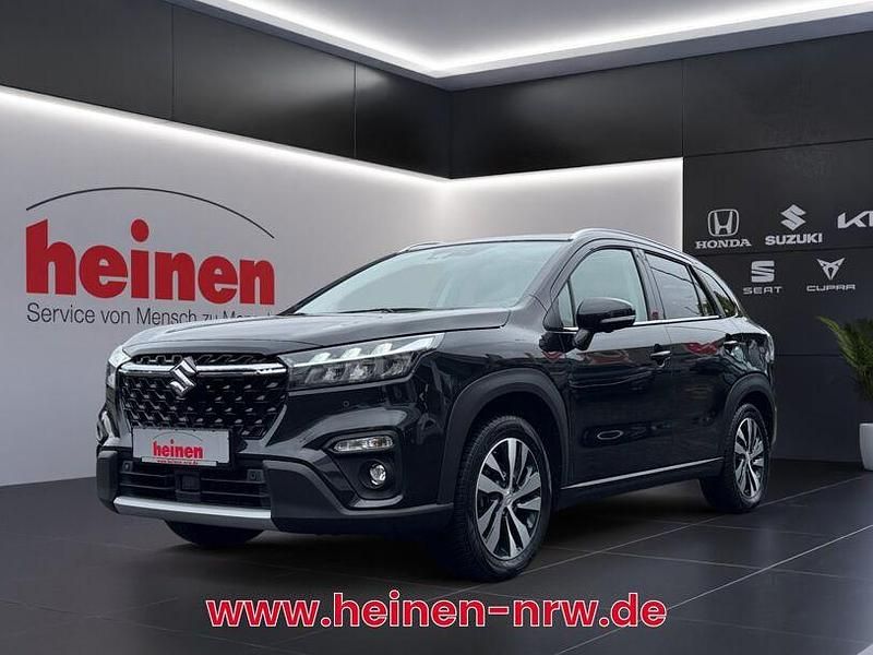Schwarz Gebraucht 2023 Suzuki SX4 S-Cross Comfort+ SUV | 23.499 € (Fairer Preis) - Bild 1/4