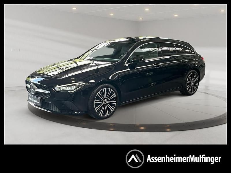 Schwarz Gebraucht 2021 Mercedes CLA220 Shooting Brake Progressive Kombi | 30.818 € (Fairer Preis) - Bild 1/4
