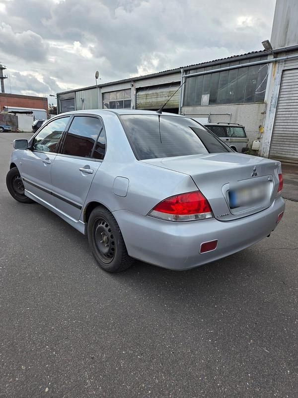 Gebraucht Mitsubishi Lancer 98 PS (72 kW) 2005 Grau Kombi