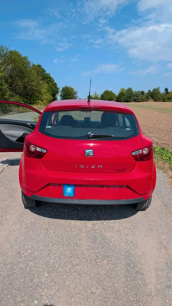 Gebraucht Seat Ibiza 69 PS (50 kW) 2013 Rot Kleinwagen