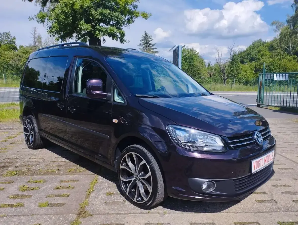 Gebraucht VW Caddy Maxi Comfortline 170 PS (125 kW) 2014 Black berry metallic Van / Kleinbus