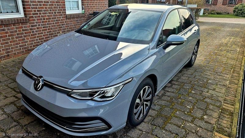 Gebraucht VW Golf VIII Active 110 PS (80 kW) 2021 Grau Limousine
