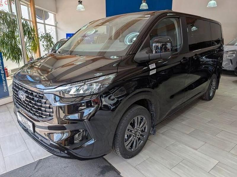 Schwarz Neu 2025 Ford Tourneo Custom Titanium Van / Kleinbus | 47.005 € (Superpreis) - Bild 1/4