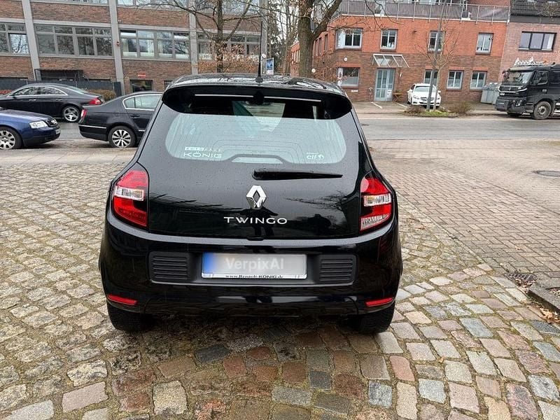 Używany Renault Twingo Experience 69 KM (50 kW) 2016 Czarny Hatchback