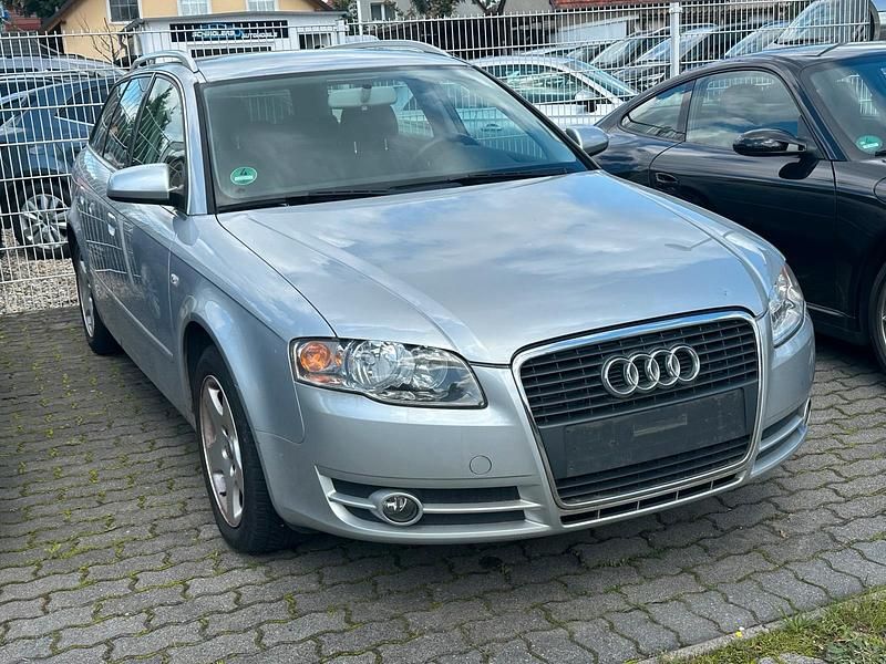 Silber Gebraucht 2005 Audi A4 Kombi | 1.990 € (Superpreis) - Bild 1/4