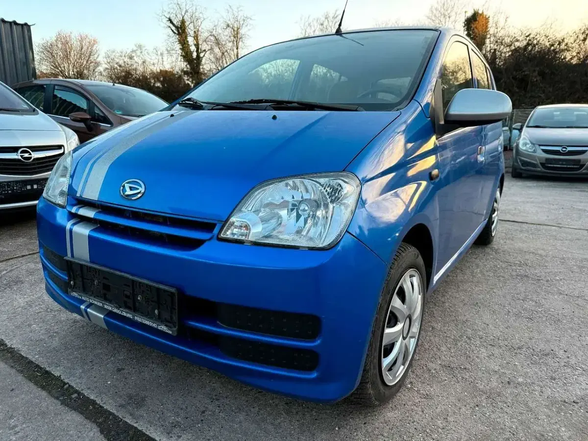 Gebraucht Daihatsu Cuore 58 PS (42 kW) 2006 Blau Kleinwagen
