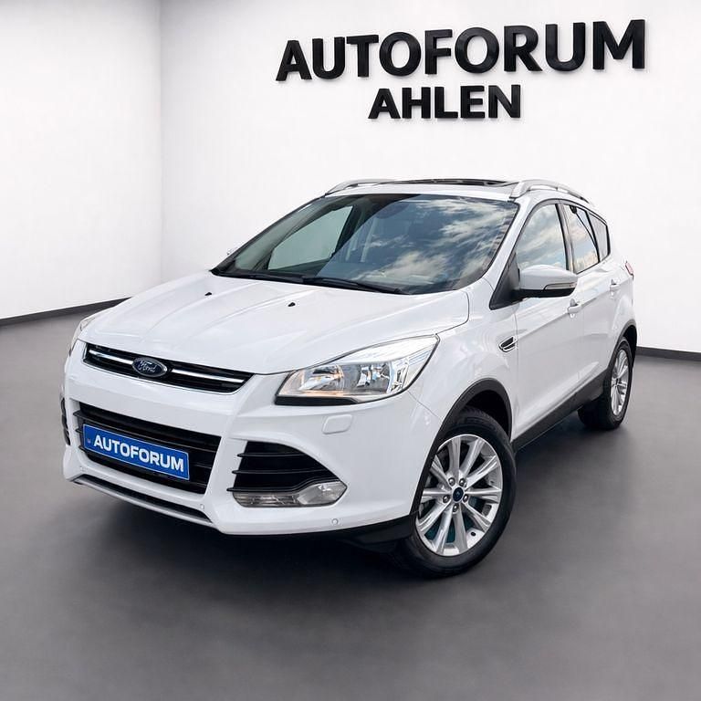 Gebraucht Ford Kuga Titanium 150 PS (110 kW) 2015 Weiß SUV