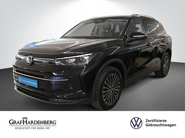 Schwarz Gebraucht 2024 VW Tiguan Life SUV | 39.440 € (Fairer Preis) - Bild 1/3