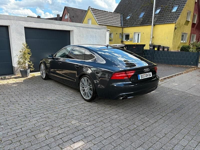 Gebraucht Audi A7 S-Line 300 PS (220 kW) 2011 Grau Coupé