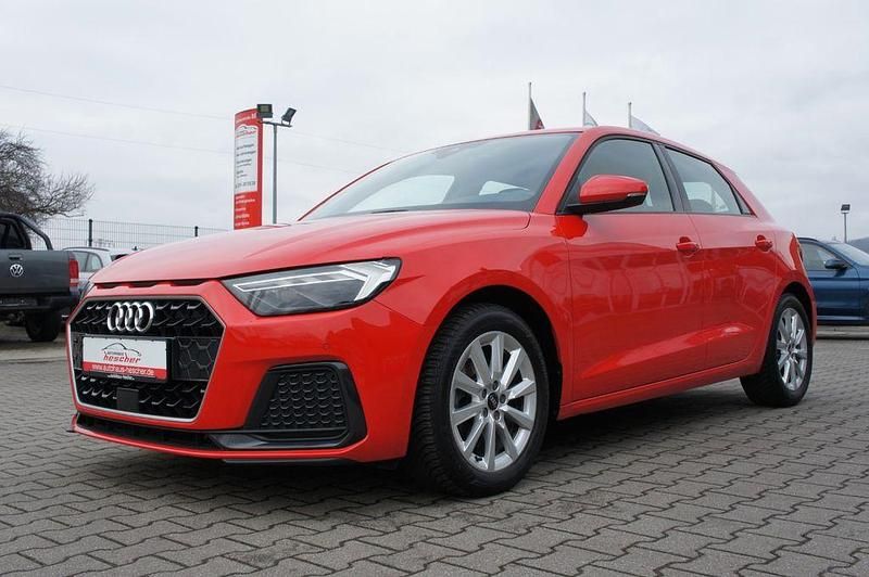 Gebraucht Audi A1 Sportback Advanced 110 PS (80 kW) 2020 Rot Kleinwagen