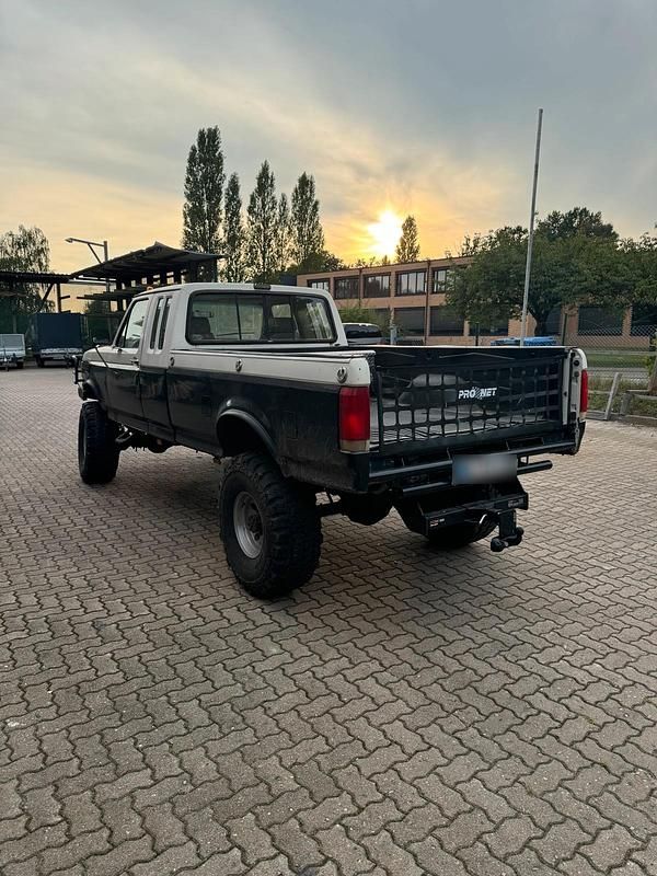 Gebraucht Ford V8 1992 SUV
