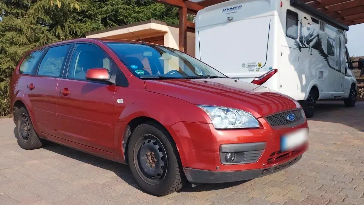 Gebraucht Ford Focus 116 PS (85 kW) 2006 Orange Kombi