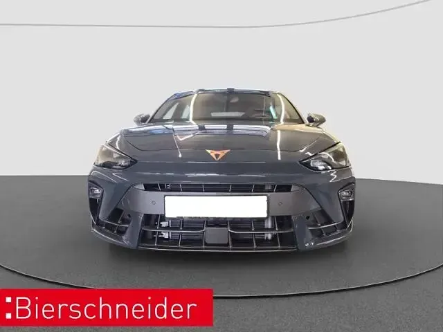 Gebraucht Cupra Leon VZ 300 PS (220 kW) 2025 Blau Limousine
