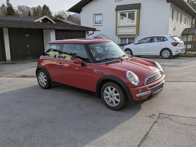 Gebraucht Mini ONE 90 PS (66 kW) 2003 Rot Kleinwagen