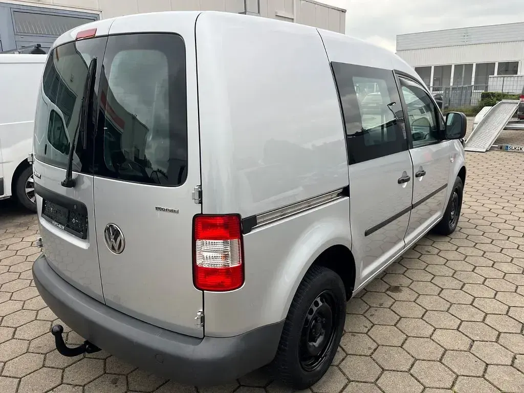 Gebraucht VW Caddy 109 PS (80 kW) 2008 Silber Van / Kleinbus
