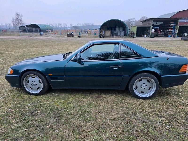 Gebraucht Mercedes SL320 231 PS (169 kW) 1995 Grün Cabrio
