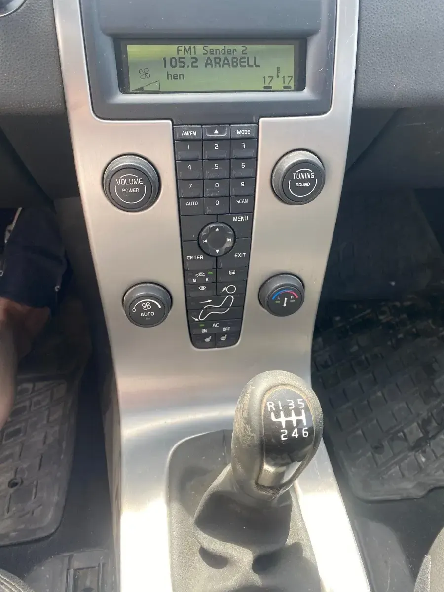 Second-hand Volvo V50 136 CP (100 kW) 2006 Gri Break
