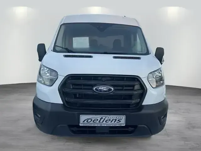 Używany Ford Transit Trend 131 KM (96 kW) 2022 Biały Minivan