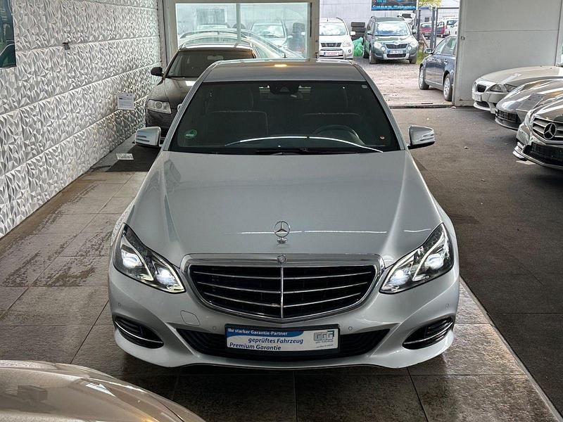 Usata Mercedes E200 184 CV (135 kW) 2013 Argento Berlina