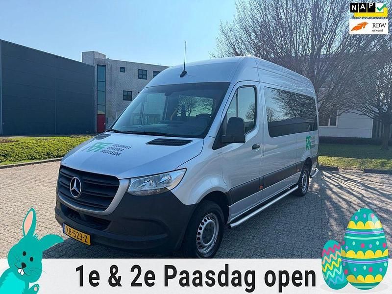 Gebraucht Mercedes Sprinter 114 PS (83 kW) 2018 Grau Van
