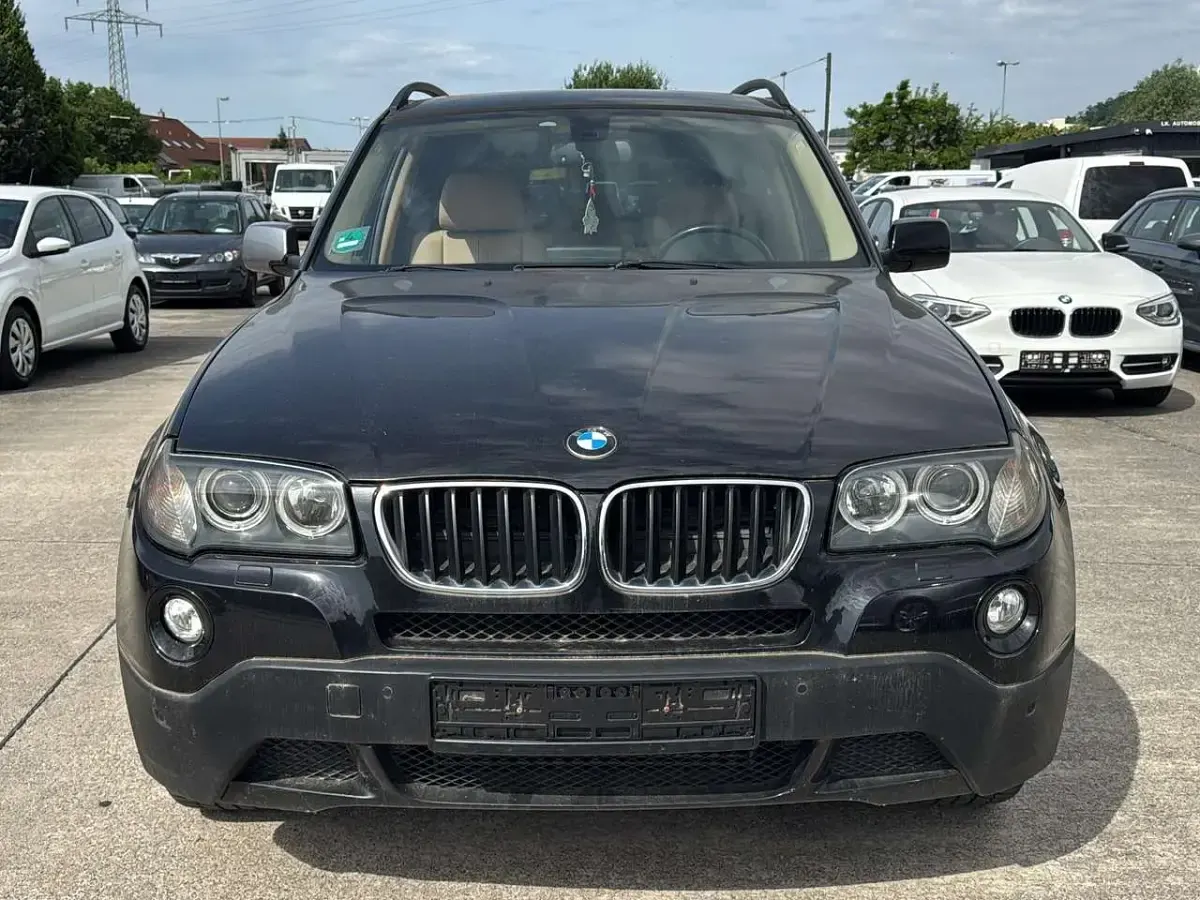 Gebraucht BMW X3 177 PS (130 kW) 2008 Black sapphire metallic SUV
