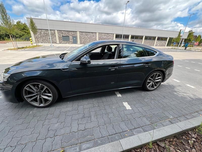 Gebraucht Audi A5 Comfort 204 PS (150 kW) 2021 Grau Coupé