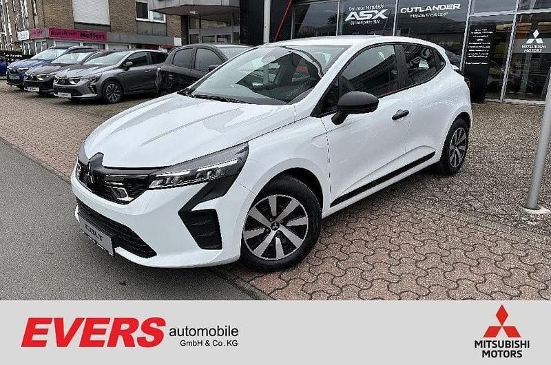 Antarktisweiß Gebraucht 2024 Mitsubishi Colt Limousine | 15.250 € (Superpreis) - Bild 1/4
