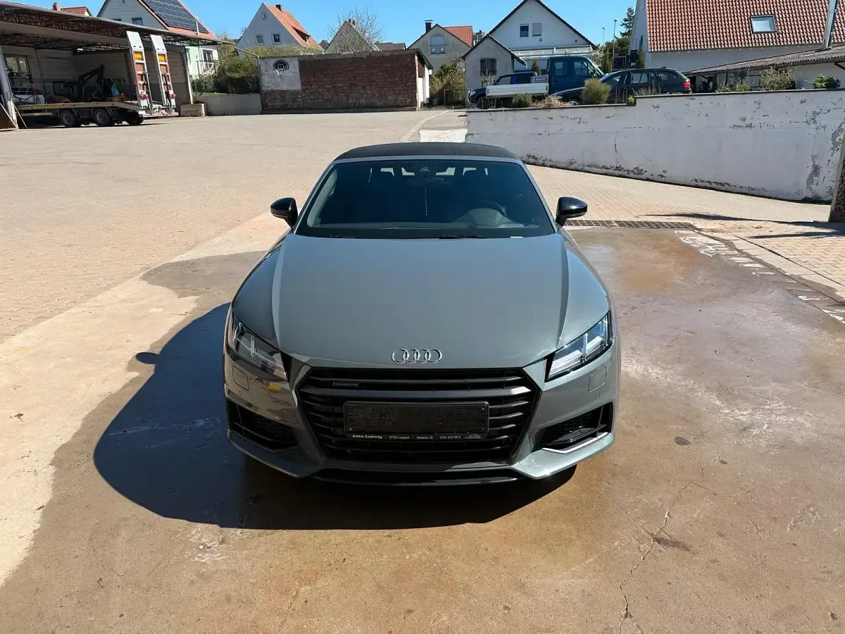 Gebraucht Audi TT Roadster S-Line 229 PS (168 kW) 2018 Grau Cabrio