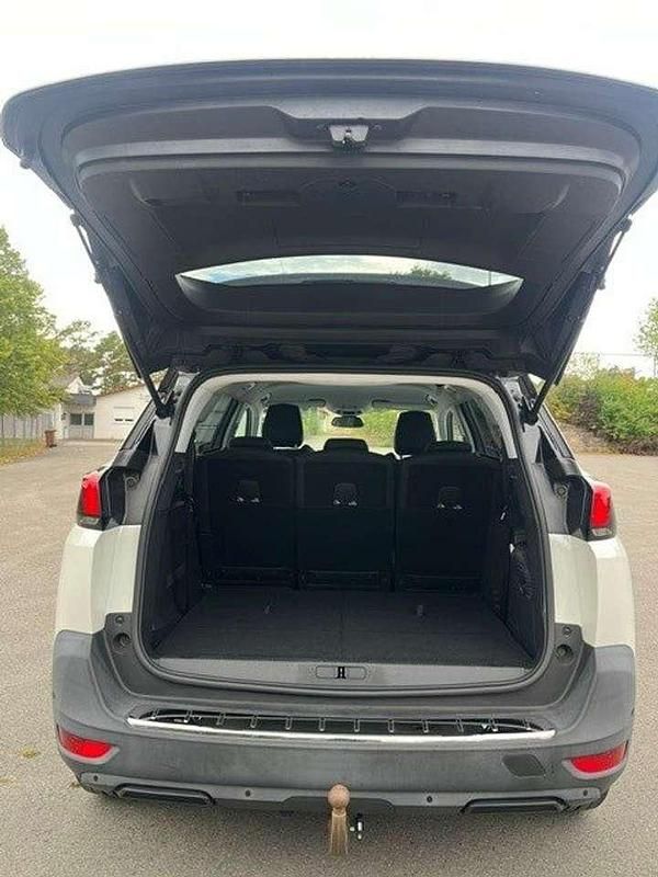 Gebraucht Peugeot 5008 181 PS (133 kW) 2019 Weiß Van / Kleinbus