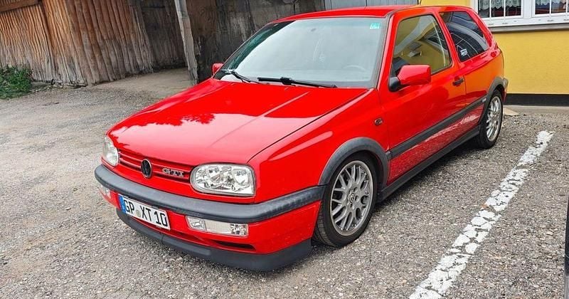 Rot Gebraucht 1995 VW Golf Edition Limousine | 6.999 € - Bild 1/4