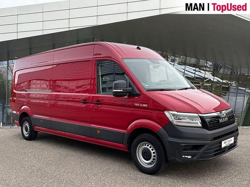 Gebraucht MAN TGE 177 PS (130 kW) 2020 Rot Van