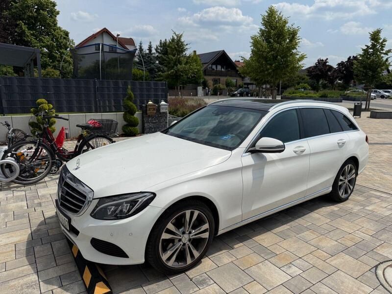 Weiß Gebraucht 2015 Mercedes C250 Exclusive Kombi | 13.500 € - Bild 1/4