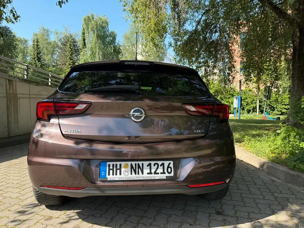 Gebraucht Opel Astra 110 PS (80 kW) 2016 Braun Limousine