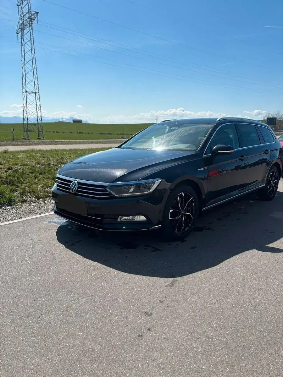 Gebraucht VW Passat Highline 239 PS (175 kW) 2016 Schwarz Kombi
