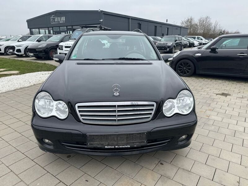 Gebraucht Mercedes C180 143 PS (105 kW) 2006 Schwarz Kombi