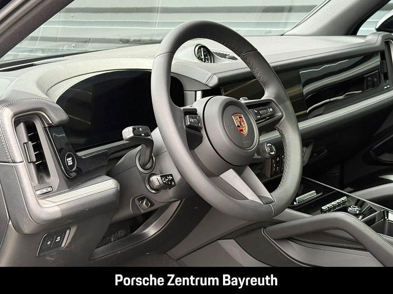 Gebraucht Porsche Cayenne S E-Hybrid 519 PS (381 kW) 2025 Schwarz SUV