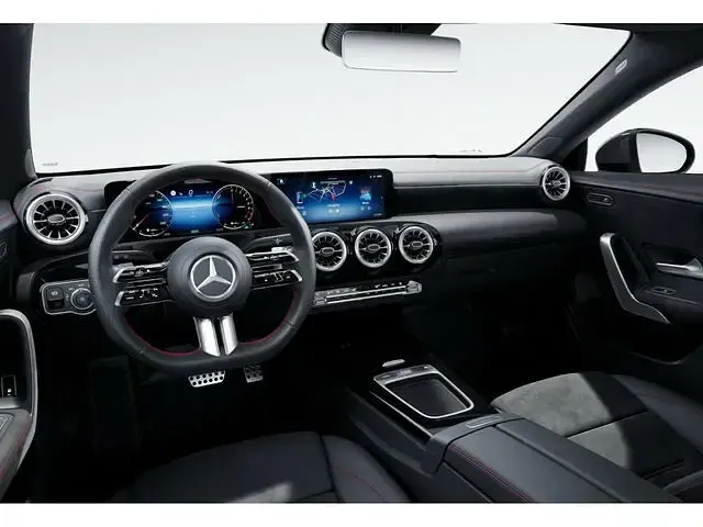 Gebraucht Mercedes CLA250 Advanced Plus 163 PS (119 kW) 2024 Grau Coupé