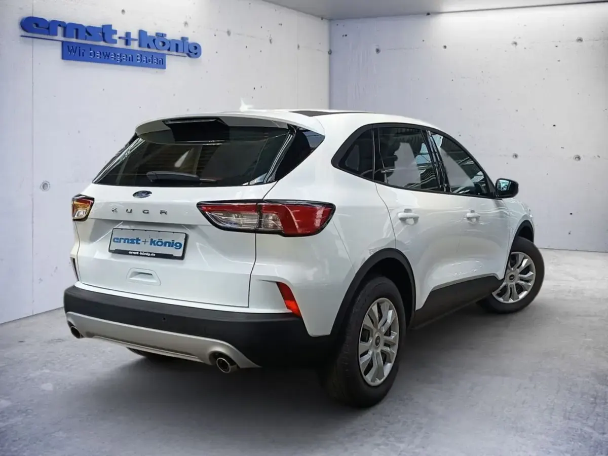 Gebraucht Ford Kuga Cool & Connect 120 PS (88 kW) 2024 SUV