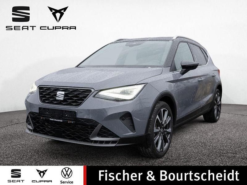 Grau Gebraucht 2025 Seat Arona FR SUV | 25.980 € (Teuer) - Bild 1/4