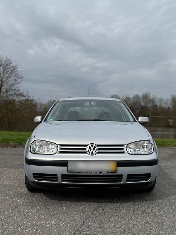 Gebraucht VW Golf III 75 PS (55 kW) 1998 Silber Kombi