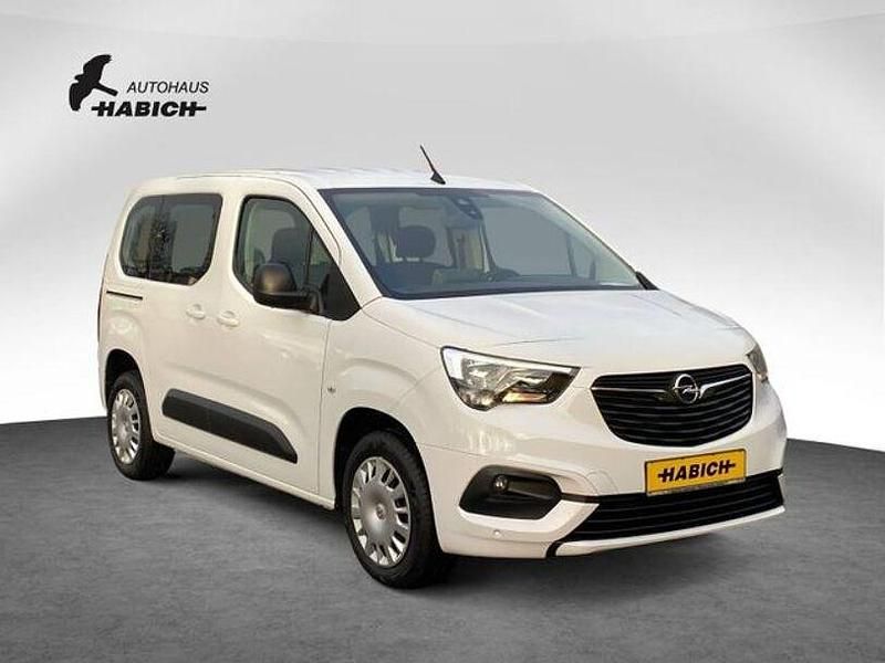 Weiß Gebraucht 2022 Opel Combo Life S Limousine | 19.950 € (Fairer Preis) - Bild 1/4