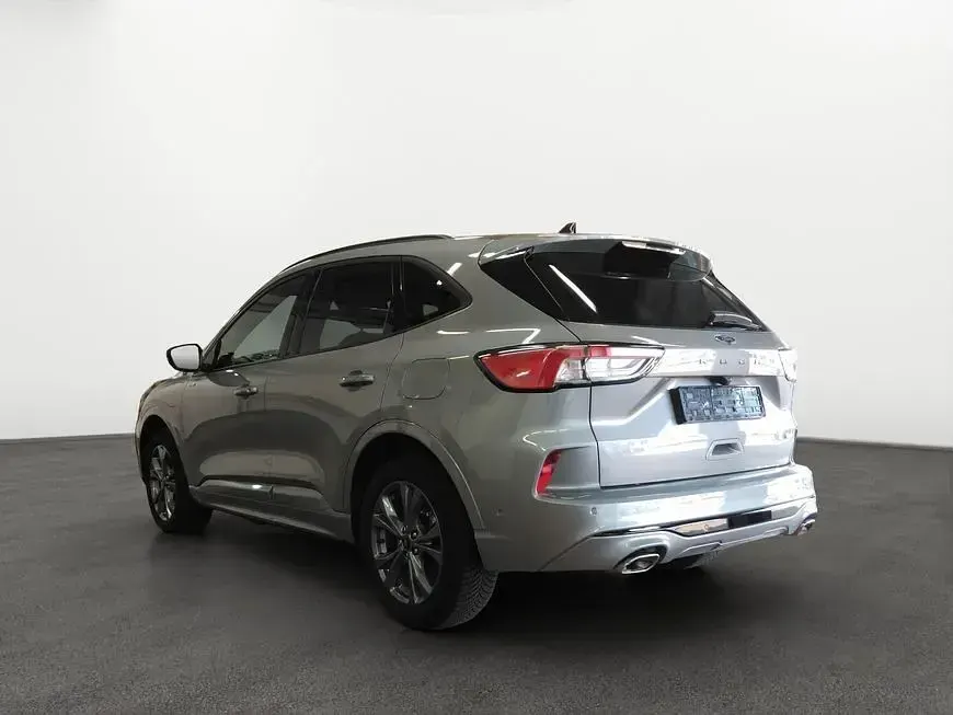 Gebraucht Ford Kuga ST-Line X 152 PS (111 kW) 2024 Silber SUV
