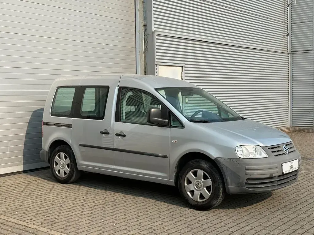 Gebraucht VW Caddy 105 PS (77 kW) 2008 Silber Van / Kleinbus