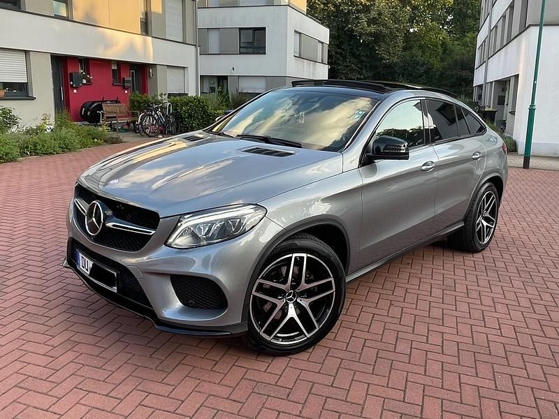 Grau Gebraucht 2015 Mercedes GLE350 Coupé | 28.000 € (Fairer Preis) - Bild 1/4