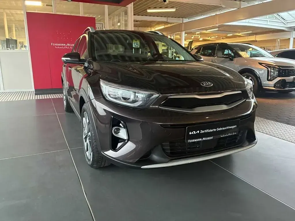 Gebraucht Kia Stonic Advance 120 PS (88 kW) 2018 Braun SUV