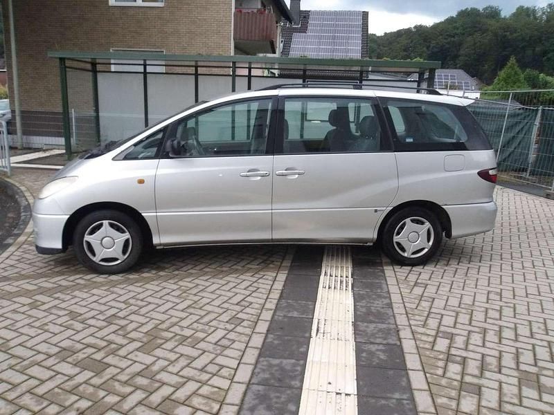 Gebraucht Toyota Previa 156 PS (114 kW) 2003 Silber Van / Kleinbus