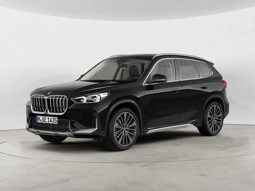 Gebraucht BMW X1 xLine 197 PS (144 kW) 2024 Schwarz SUV