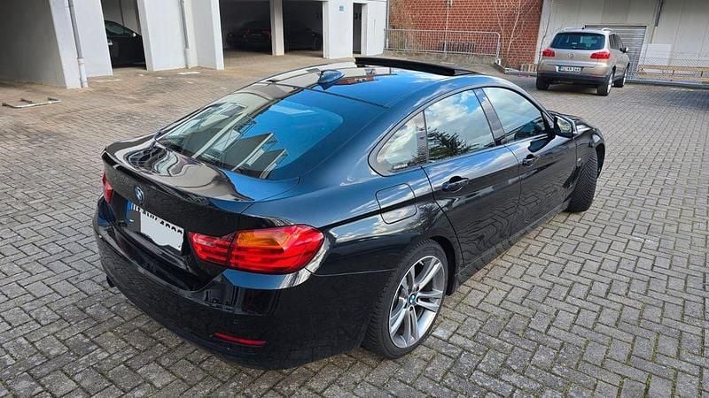 Gebraucht BMW 420 Sport Line 186 PS (136 kW) 2015 Schwarz Coupé